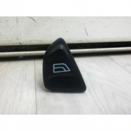 Interrupteur de leve vitre avant droit FORD KA II d’occasion