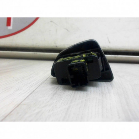 Interrupteur de leve vitre avant droit FORD KA II d’occasion