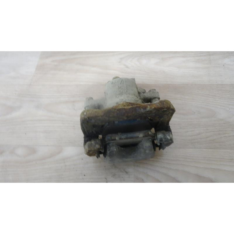 Etrier arriere gauche (freinage) TOYOTA RAV4 d’occasion
