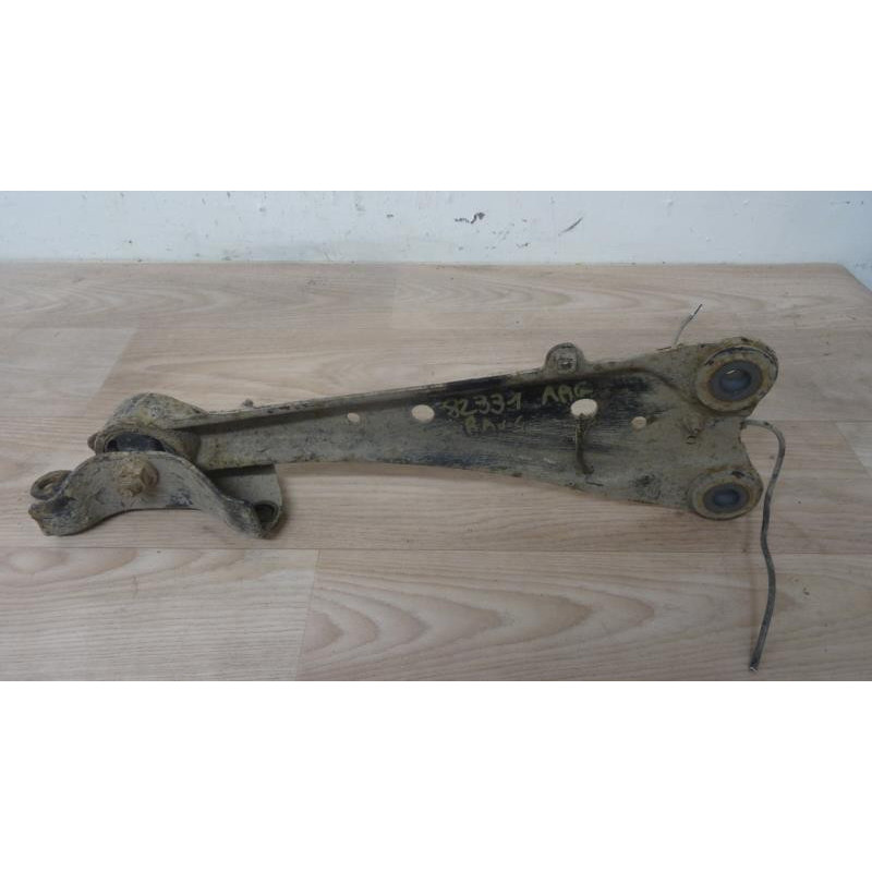 Bras de suspension arriere gauche TOYOTA RAV4 d’occasion