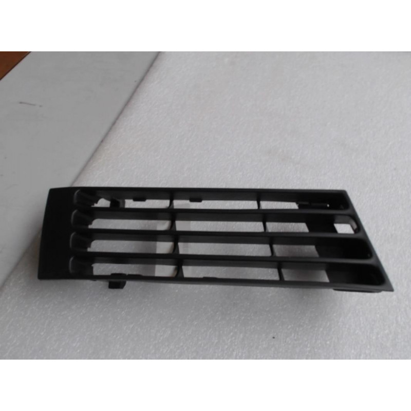 Grille de pare choc AUDI A4 (B5) PHASE 1 d’occasion