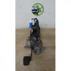 Pedalier d'embrayage FORD FIESTA VI d’occasion