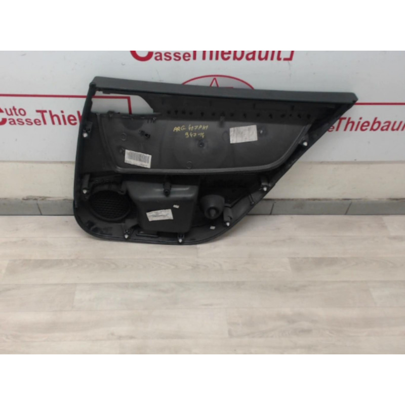 Panneau de porte arriere gauche PEUGEOT 407 PHASE 1 d’occasion