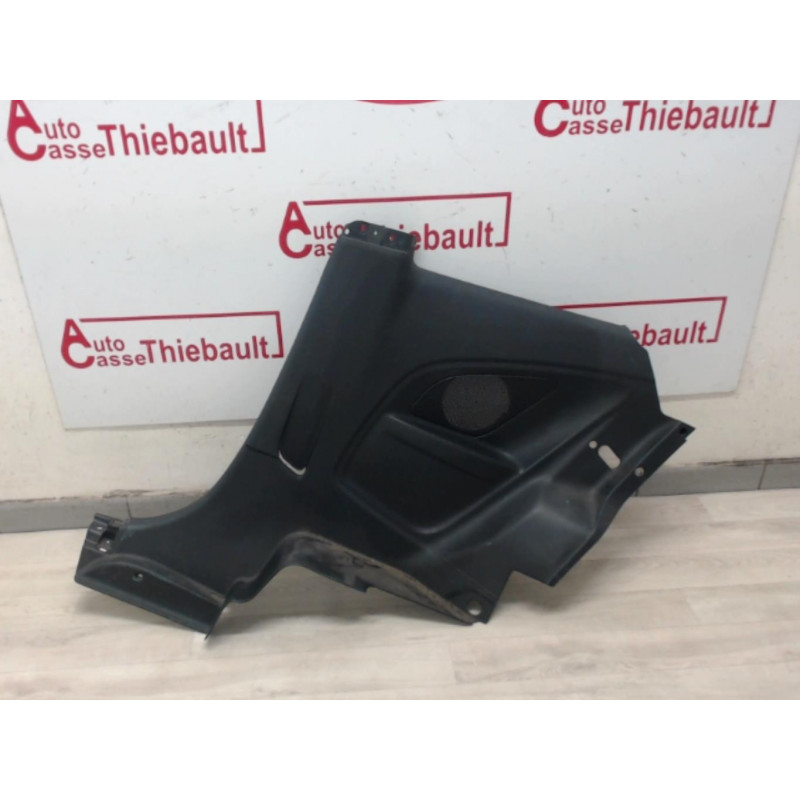 Garniture laterale arriere droite FORD KA II d’occasion