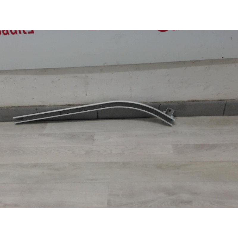 Rail de porte coulissante droit PEUGEOT PARTNER FOURGON PHASE 2 d’occasion