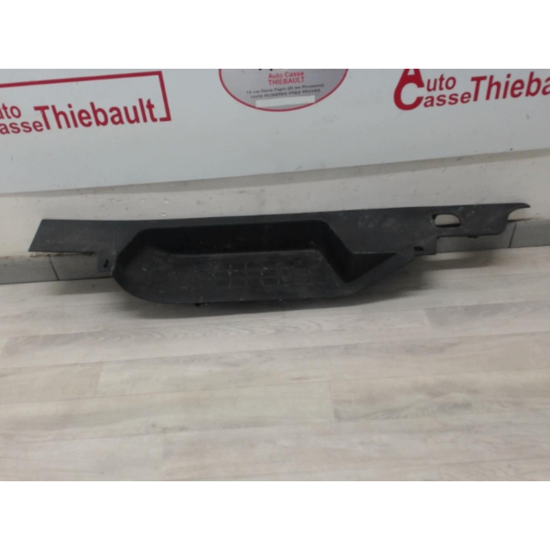 Marche pieds arriere gauche CITROEN JUMPY SPACETOU d’occasion