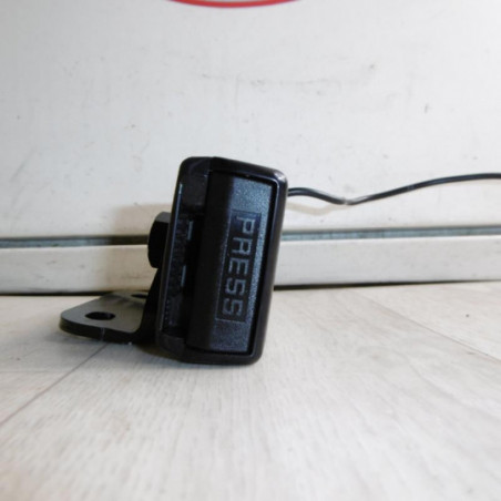 Attache ceinture arriere centrale PEUGEOT RCZ PHASE 1 d’occasion