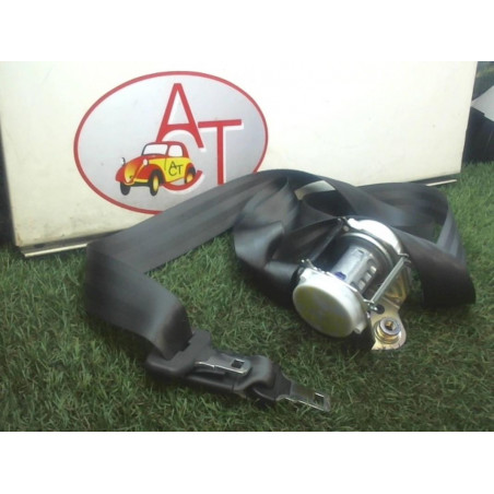 Ceinture arriere centrale. RENAULT CLIO III ESTATE PHASE 2 d’occasion
