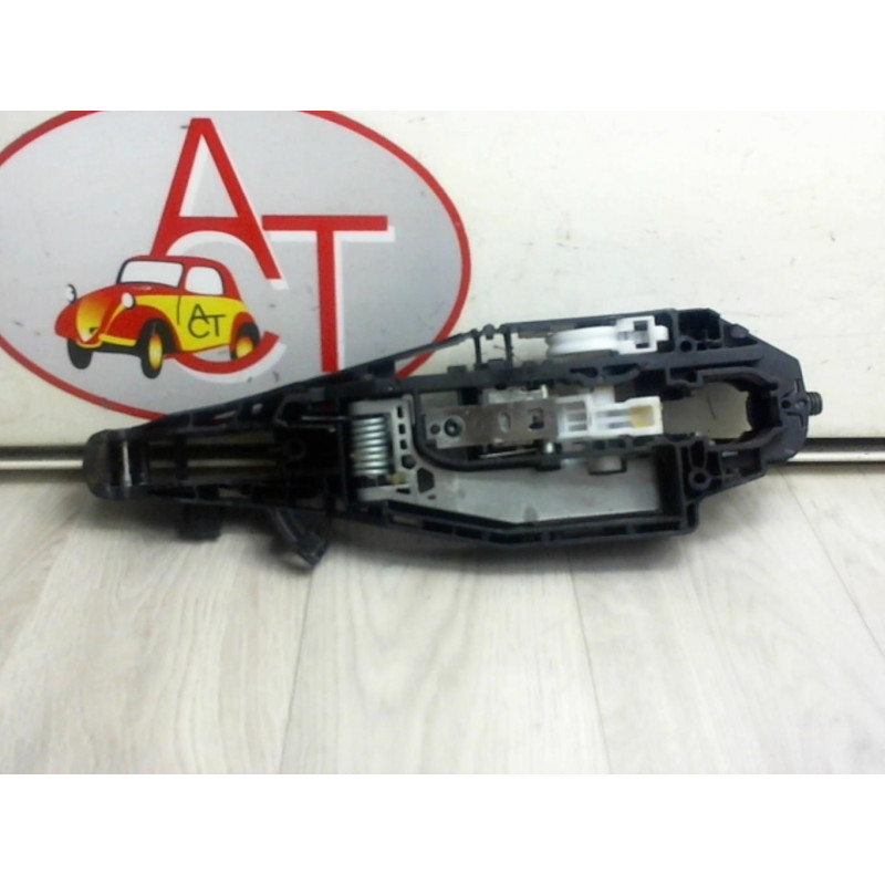 Support poignee porte avant droite CITROEN JUMPY SPACETOU d’occasion