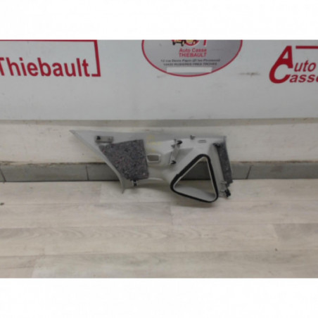 Garniture laterale arriere gauche FORD FIESTA VI d’occasion