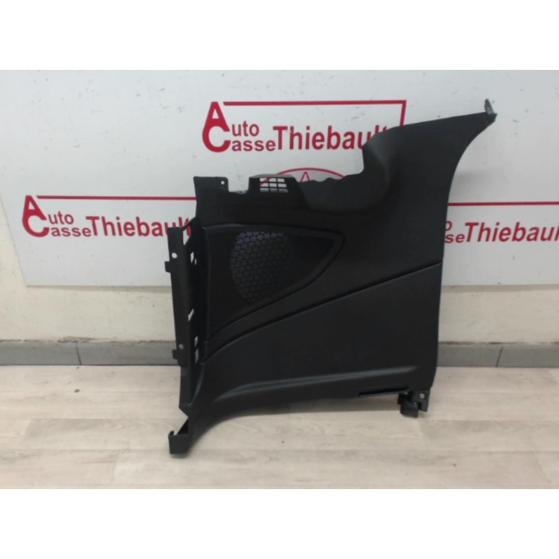 Garniture laterale arriere droite PEUGEOT RCZ PHASE 1 d’occasion