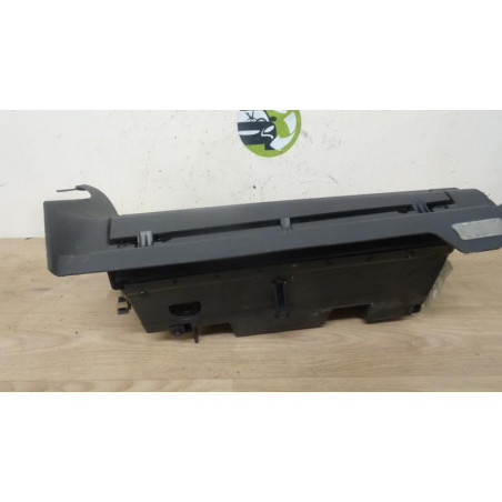 Boite a gants VOLKSWAGEN GOLF V d’occasion