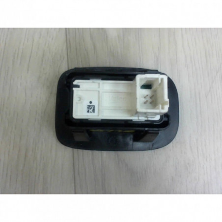 Interrupteur de leve vitre arriere droit PEUGEOT 2008 d’occasion