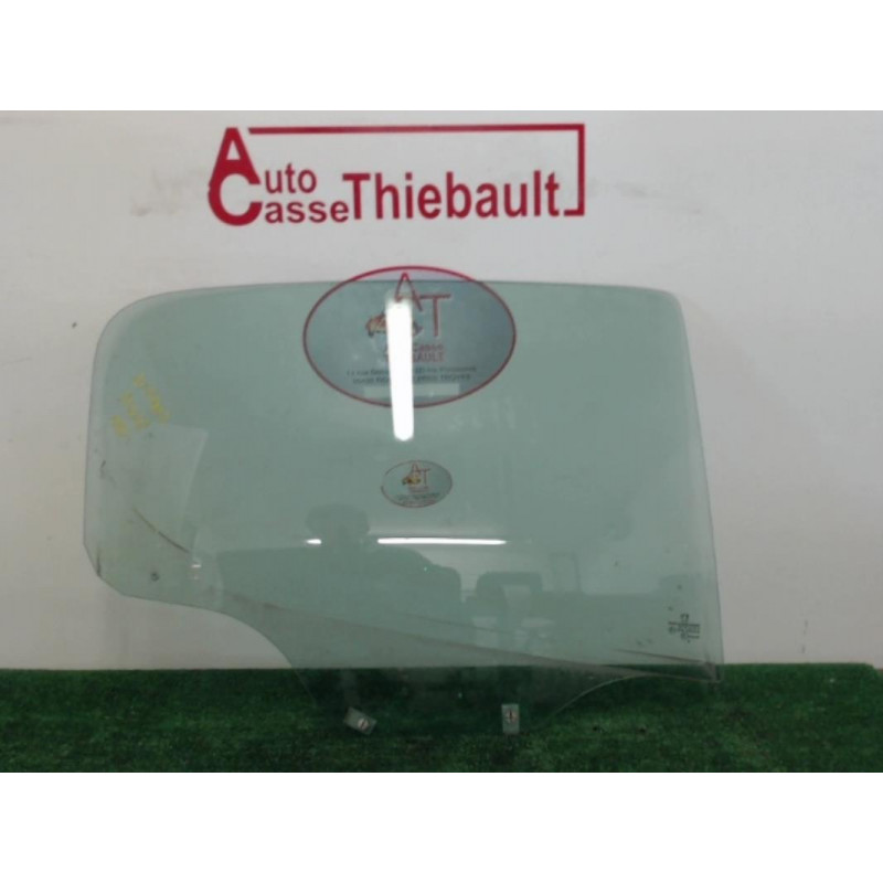 Vitre arriere droit PEUGEOT 207 PHASE 2 d’occasion