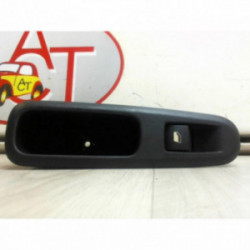 Interrupteur de leve vitre arriere droit PEUGEOT 5008 PHASE 1 d’occasion