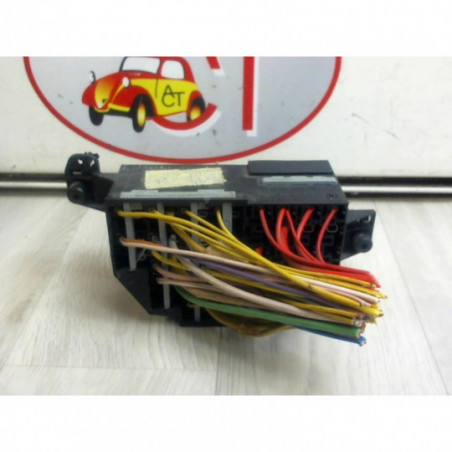 Porte fusible DACIA SANDERO d’occasion