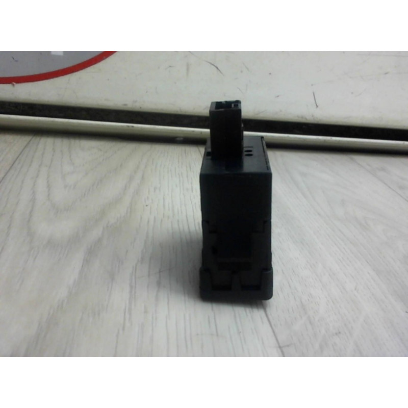 Commande de reglage hauteur de phare PEUGEOT RCZ PHASE 1 d’occasion