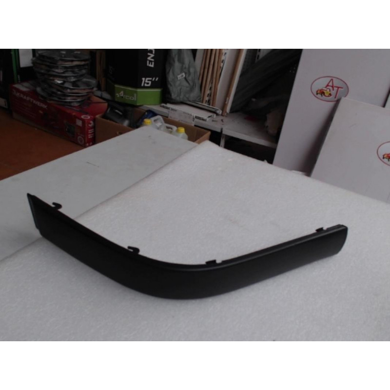 Moulure de pare choc avant BMW SERIE 3 (E36) COMPACT d’occasion