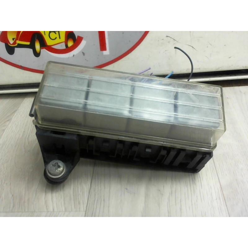Porte fusible OPEL SPEEDSTER DECAPOTABLE 2.2 16 d’occasion