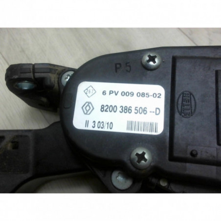 Potentiometre de pedale de gaz d'accelerateur DACIA SANDERO d’occasion