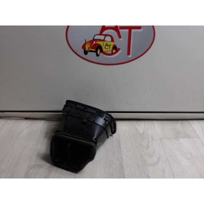 Aerateur tableau de bord avant gauche VOLKSWAGEN GOLF VI d’occasion