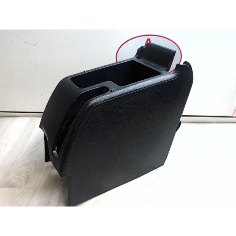 Console central (interieur plastique) VOLKSWAGEN GOLF VI d’occasion