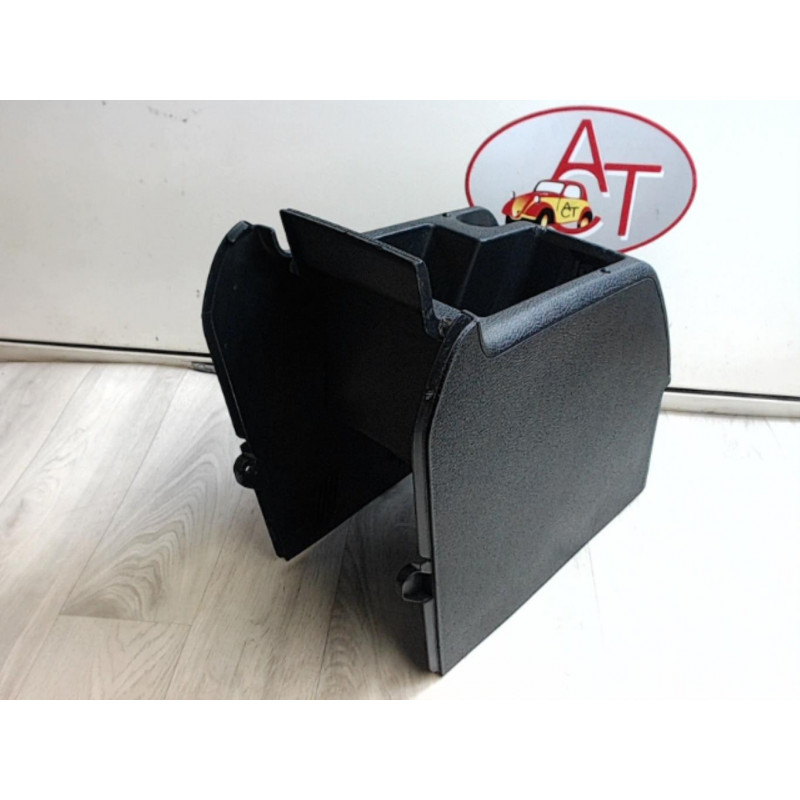 Console central (interieur plastique) VOLKSWAGEN GOLF VI d’occasion