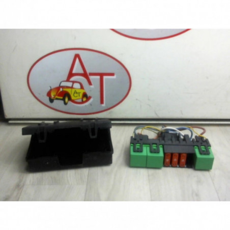 Porte fusible PEUGEOT 407 COUPE d’occasion