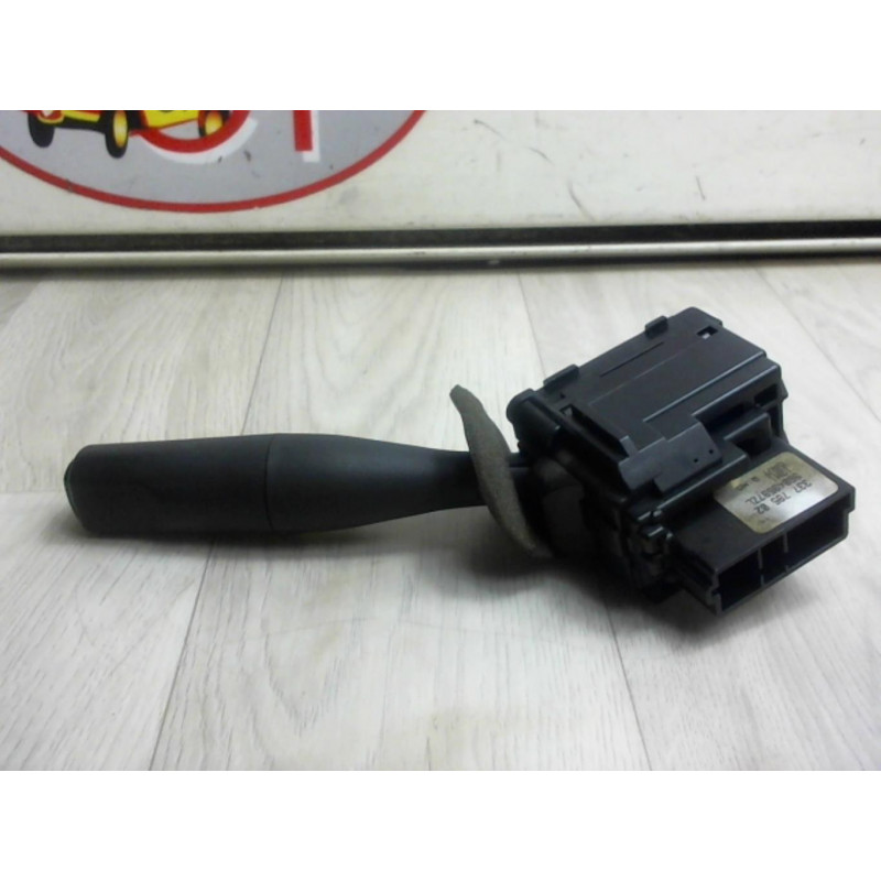 Commodo d'essuie glaces MICROCAR  d’occasion