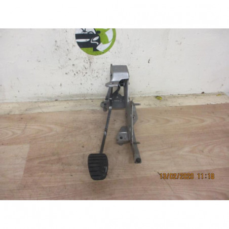 Pedalier de frein RENAULT CLIO III PHASE 2 d’occasion