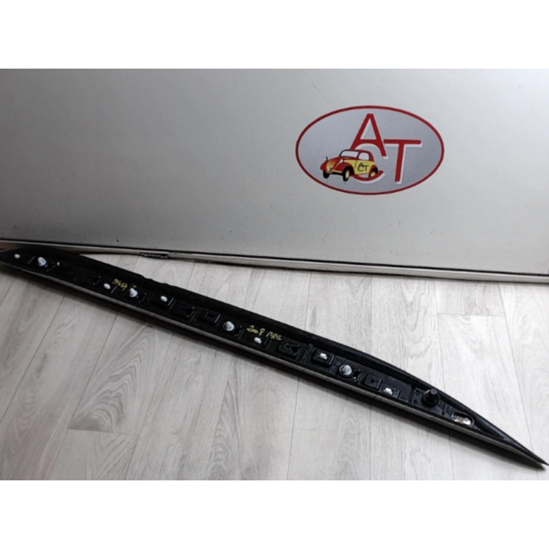 Baguette de porte arriere gauche  PEUGEOT 2008 d’occasion