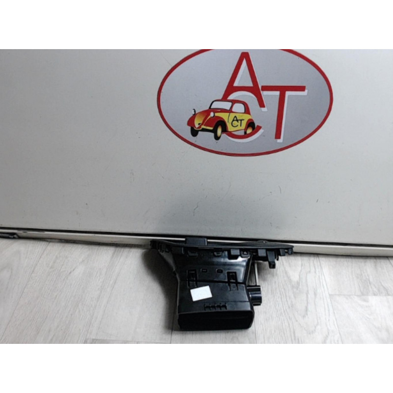 Aerateur tableau de bord avant gauche RENAULT SCENIC III PHASE 1 d’occasion