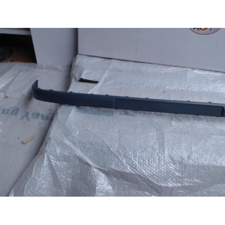 Moulure de pare choc arriere VOLKSWAGEN GOLF III d’occasion