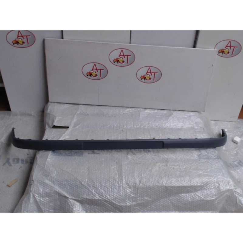 Moulure de pare choc arriere VOLKSWAGEN GOLF III d’occasion