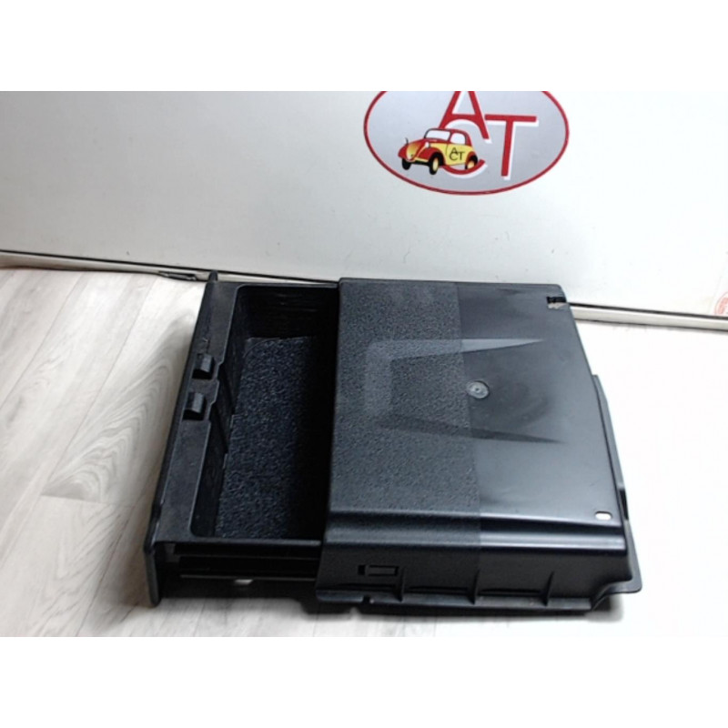 Vide poche avant droit RENAULT SCENIC III PHASE 1 d’occasion