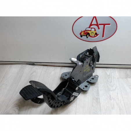 Pedalier RENAULT SCENIC III PHASE 1 d’occasion