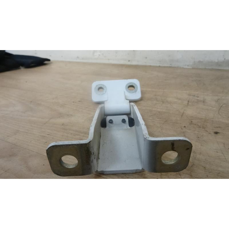 Charniere de porte arriere  RENAULT KANGOO II EXPRESS d’occasion