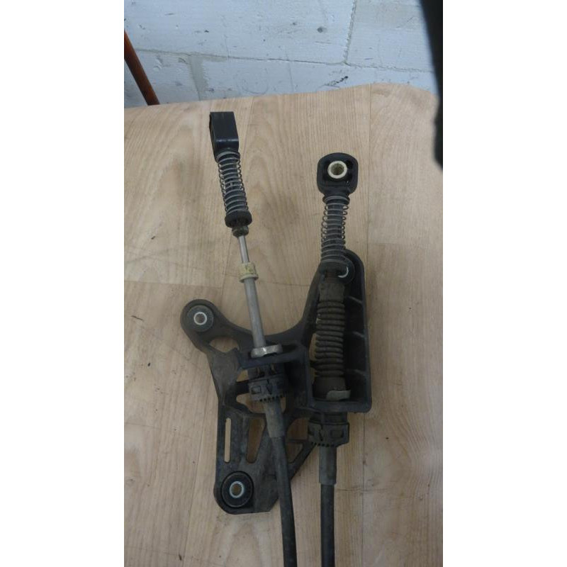 Cable levier de vitesses VOLKSWAGEN GOLF VI d’occasion