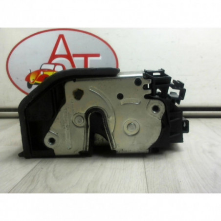 Serrure arriere droit BMW X3 (E83) PHASE 2 (LCI) d’occasion