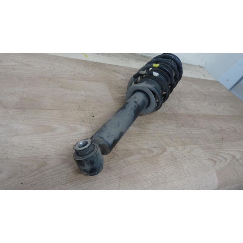 Amortisseur avant droit PEUGEOT 407 PHASE 1 d’occasion