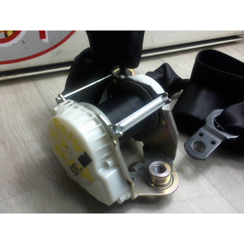 Ceinture avant gauche BMW X3 (E83) PHASE 2 (LCI) d’occasion