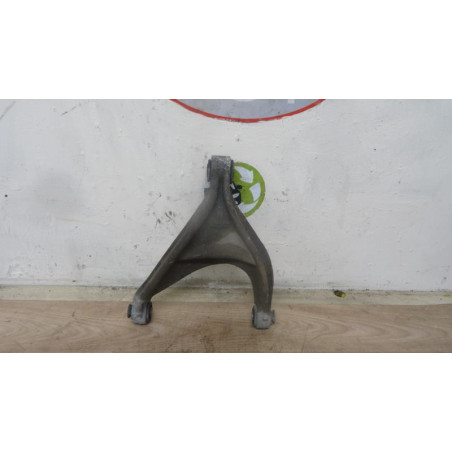 Triangle inferieur arriere droit PEUGEOT 407 PHASE 2 d’occasion