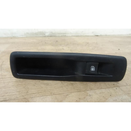 Interrupteur de leve vitre arriere gauche RENAULT MEGANE III PHASE 1 d’occasion