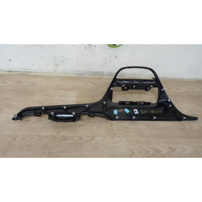 Casquette tableau de bord PEUGEOT 208 1.4 HDI d’occasion
