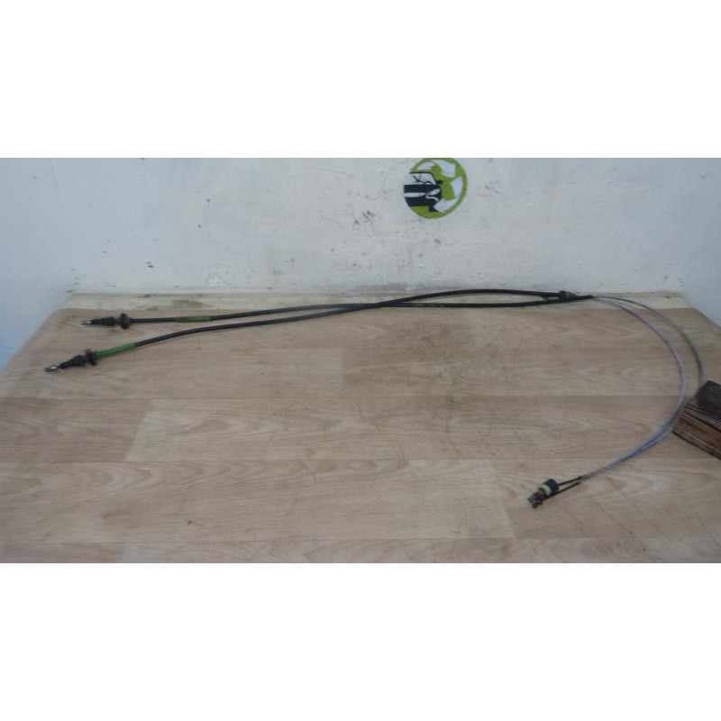 Cable de commande de frein à main RENAULT SCENIC III PHASE 1 d’occasion
