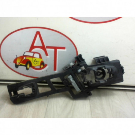 Support poignee porte arriere gauche FORD FIESTA VI d’occasion