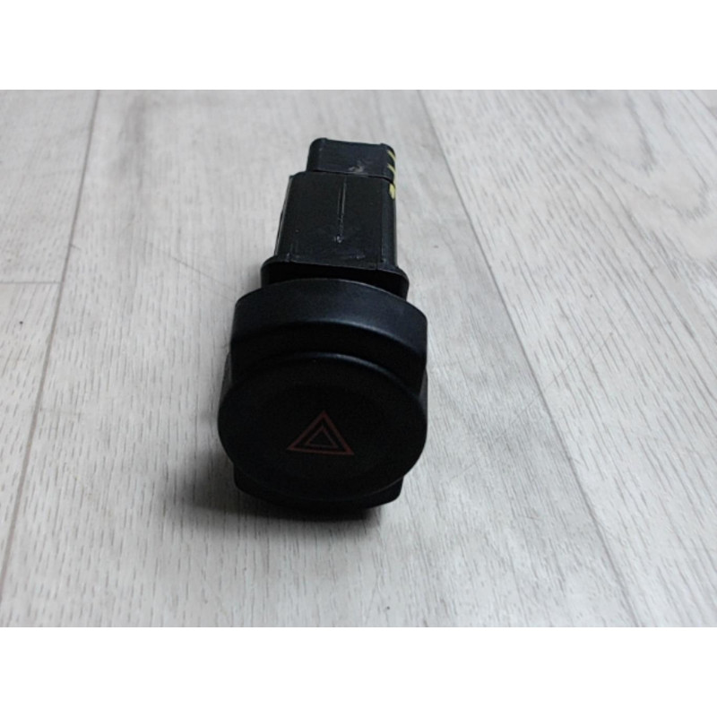 Bouton de warning DACIA LOGAN II d’occasion