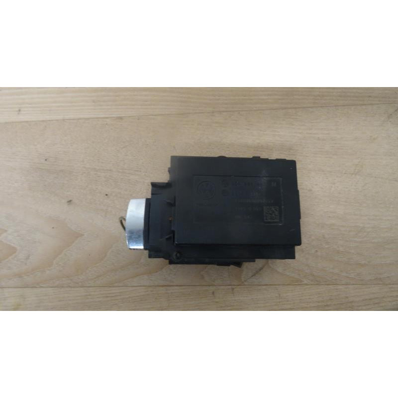 Lecteur de carte (neiman) VOLKSWAGEN PASSAT V (3B6) d’occasion