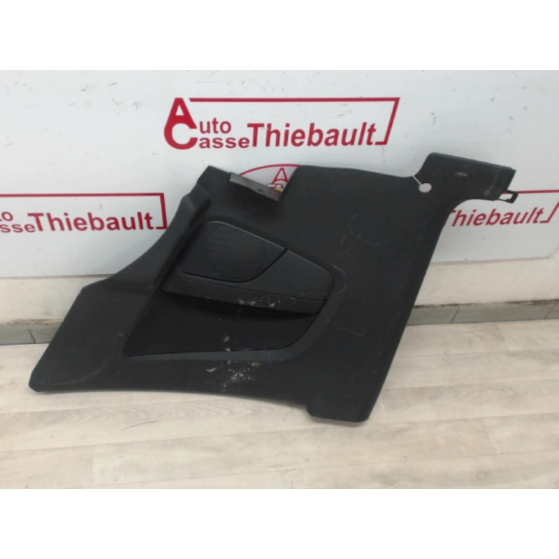 Garniture laterale arriere droite VOLKSWAGEN POLO V (6R/6C) PHASE 2 d’occasion