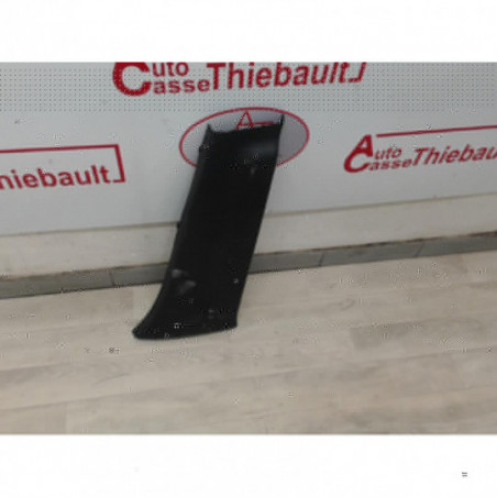 Garniture laterale droite RENAULT SCENIC III PHASE 1 d’occasion